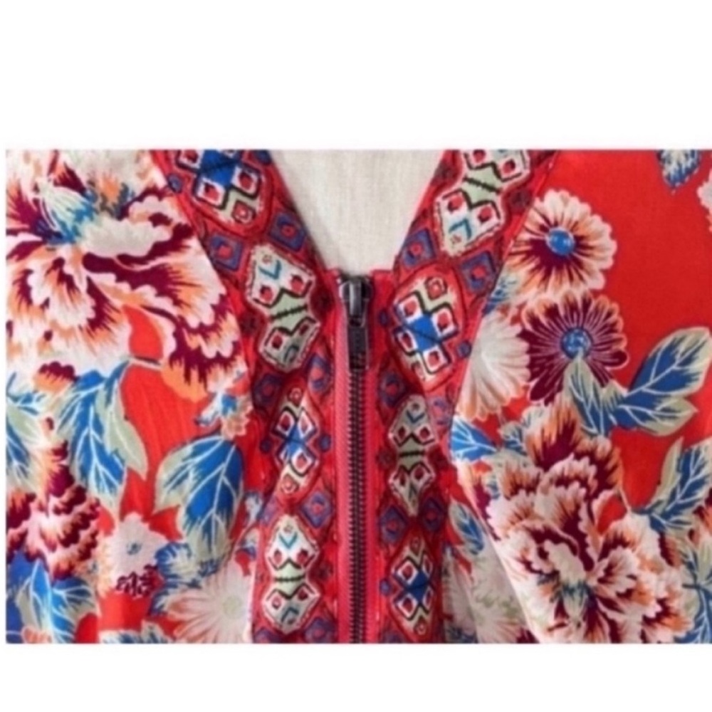 Free People Floral V-Neck Blouse - Red and Blue - Picture 6 of 7